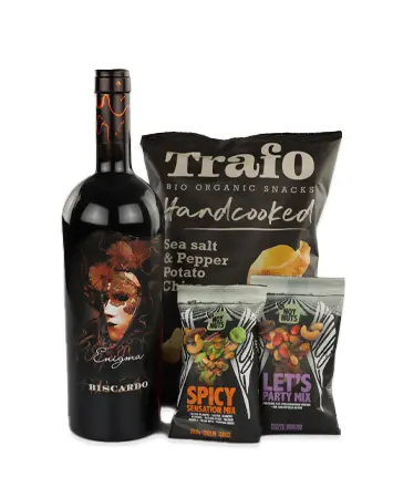 fles biscardo wijn met 3 zakken snacks